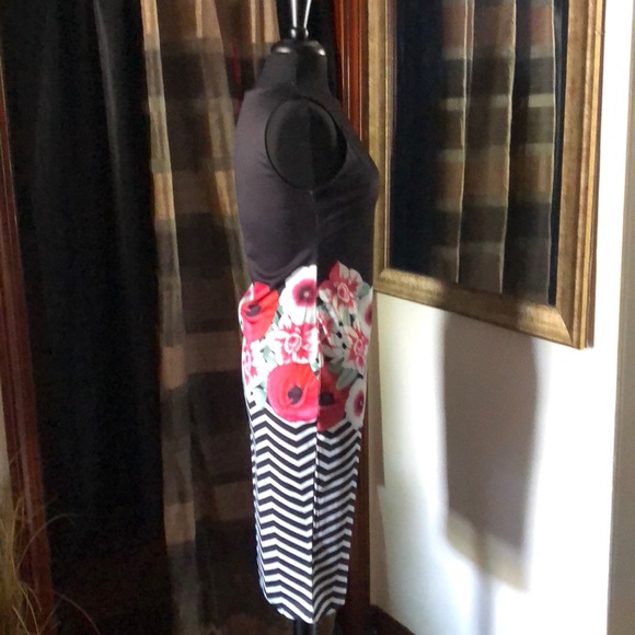 SOLD - Picture 4 of 4